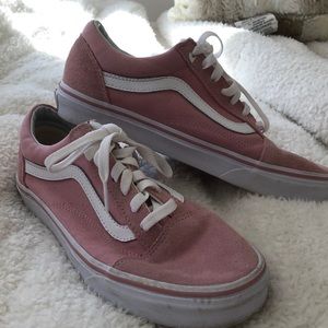 Pink Vans old school sneaker